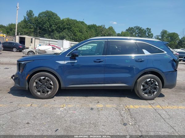 2024 KIA SORENTO S — I117
