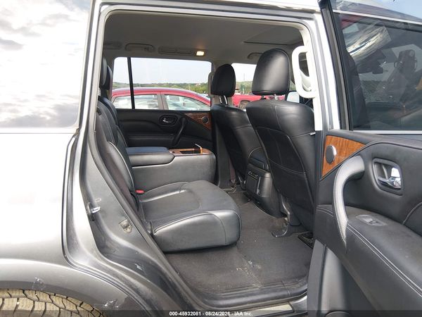 2018 INFINITI QX80 — I8