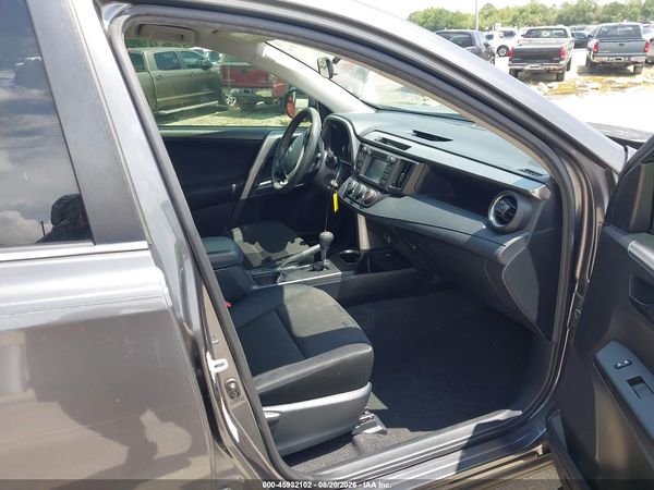 2016 TOYOTA RAV4 LE — I5