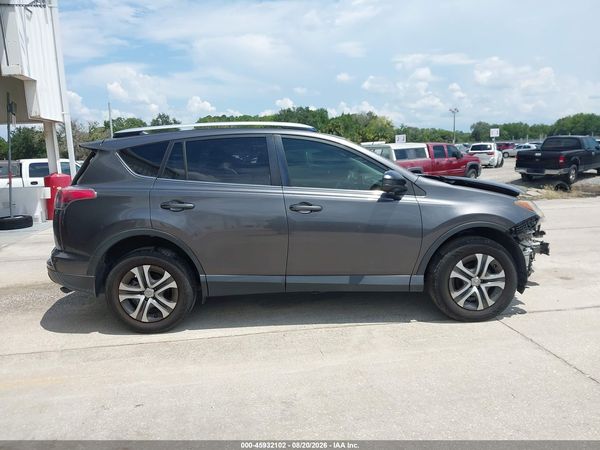 2016 TOYOTA RAV4 LE — I116
