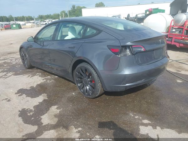 2023 TESLA MODEL 3 — I3