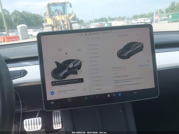 2023 TESLA MODEL 3 — I132