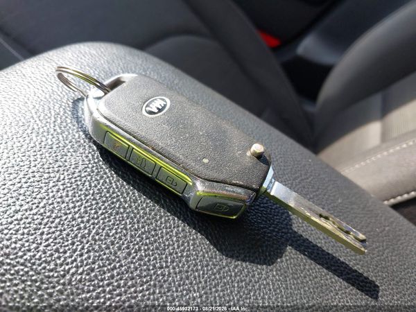 2019 KIA FORTE S