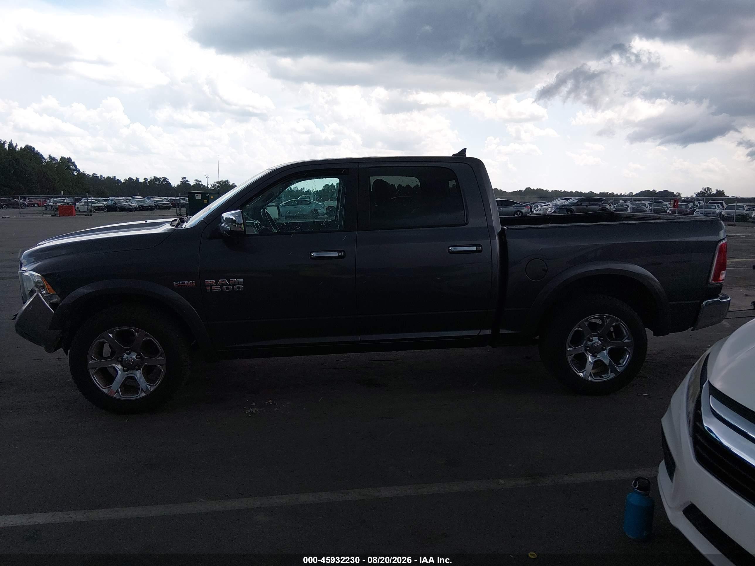 2018 RAM 1500 LARAMIE  4X4 5'7 BOX