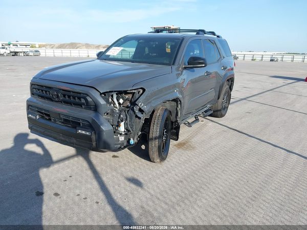 2025 TOYOTA 4RUNNER SR5