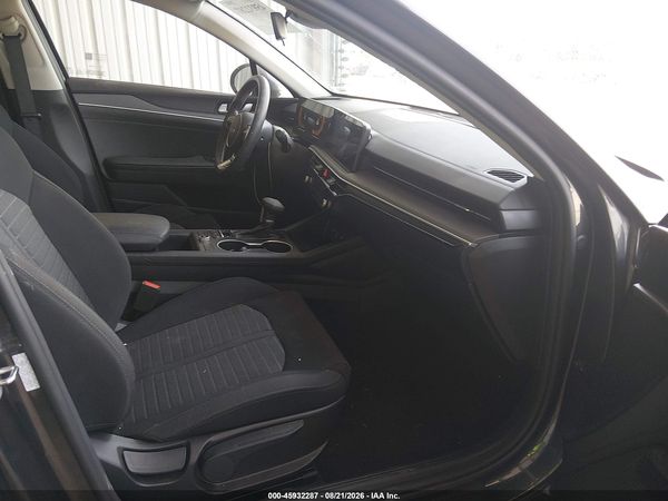 2026 KIA K5 LXS FWD