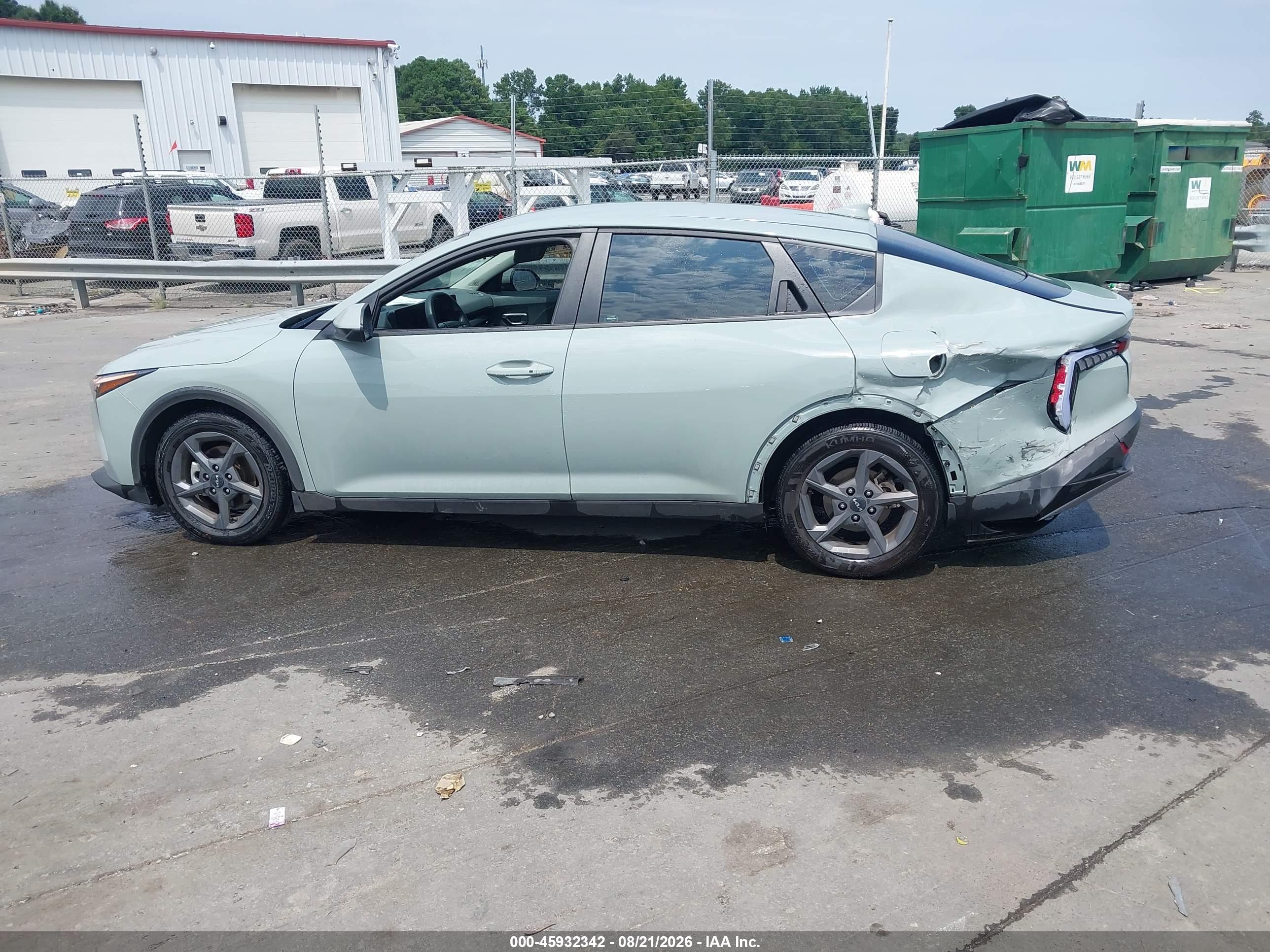 2025 KIA K4 LXS