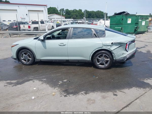 2025 KIA K4 LXS
