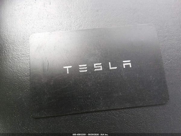 2020 TESLA MODEL Y