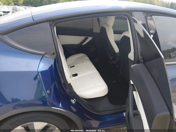 2020 TESLA MODEL Y