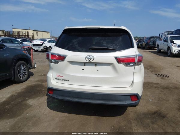2016 TOYOTA HIGHLANDER LE V6
