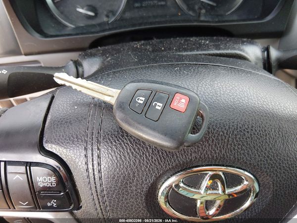 2016 TOYOTA HIGHLANDER LE V6