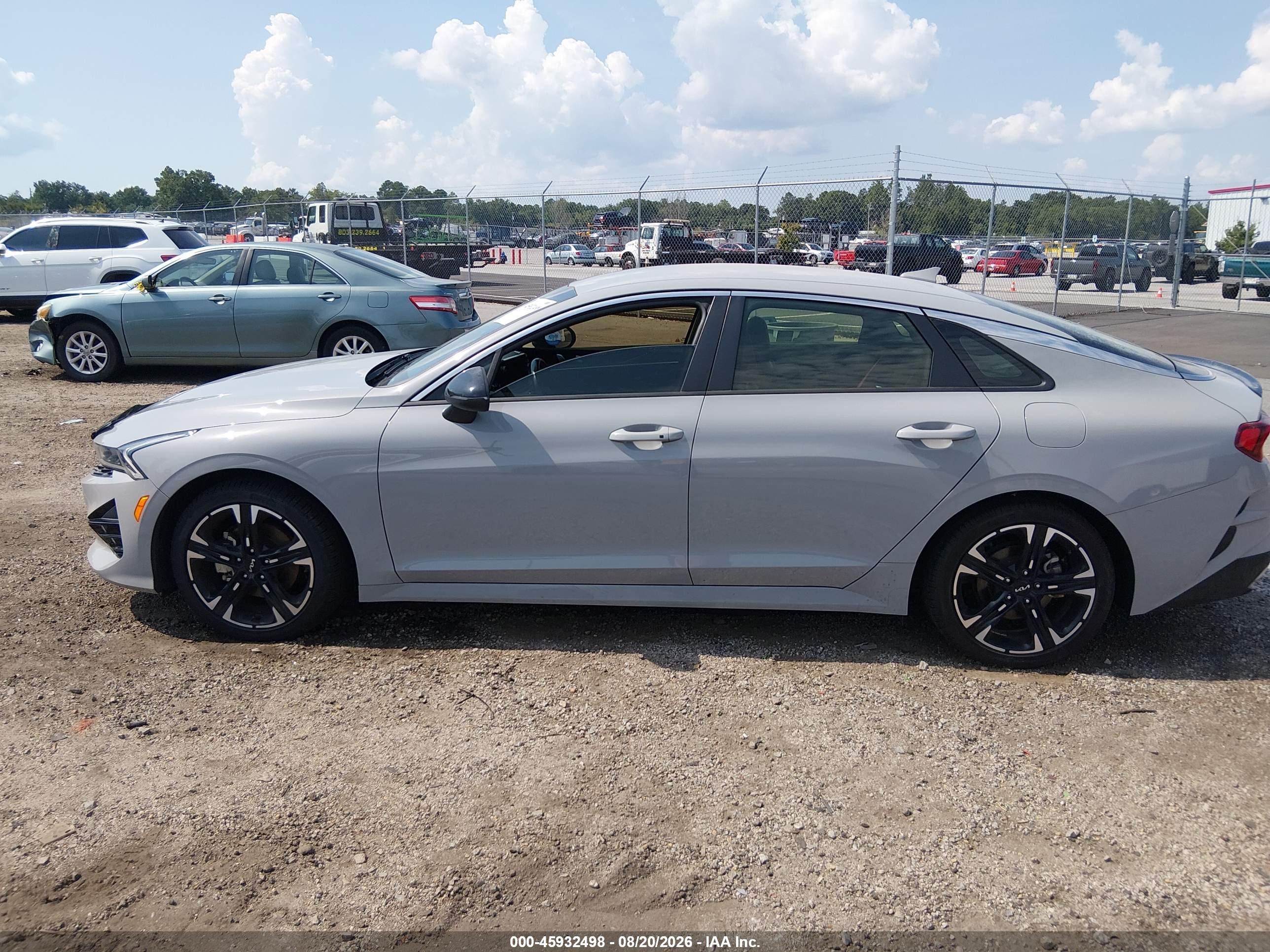 2023 KIA K5 GT-LINE