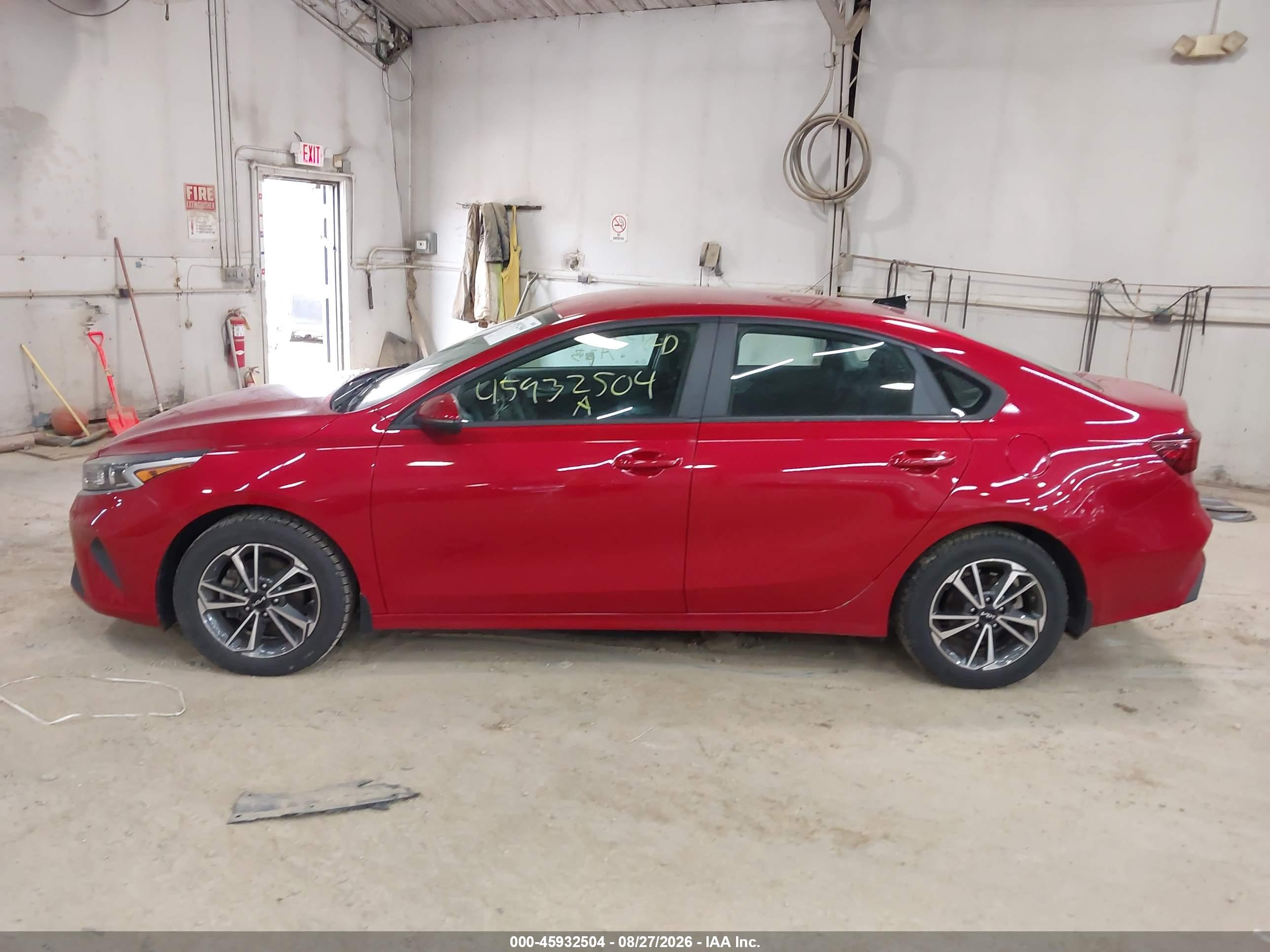 2023 KIA FORTE LXS