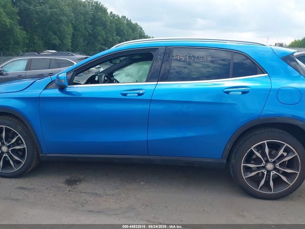2016 MERCEDES-BENZ GLA 250 4MATIC
