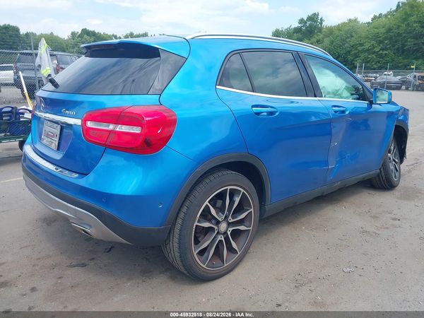 2016 MERCEDES-BENZ GLA 250 4MATIC