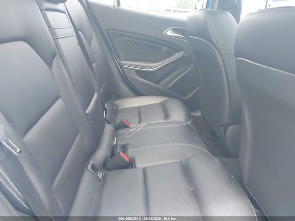 2016 MERCEDES-BENZ GLA 250 4MATIC