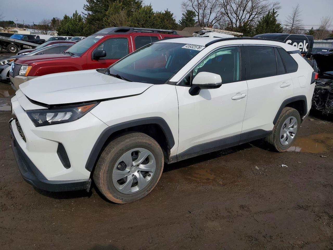 2021 TOYOTA RAV4 LE