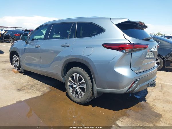 2020 TOYOTA HIGHLANDER XLE