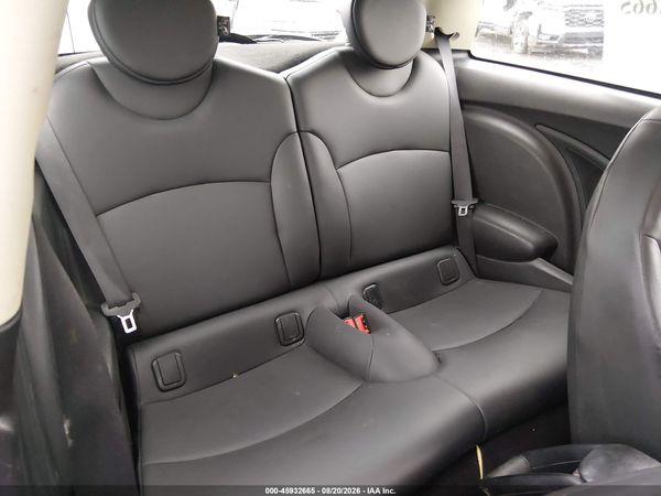 2012 MINI COOPER