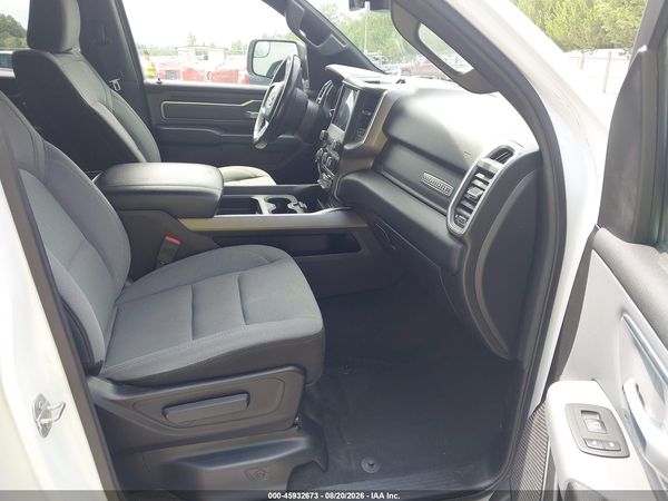 2022 RAM 1500 BIG HORN  4X2 6'4 BOX