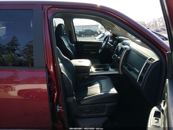 2018 RAM 1500 LARAMIE  4X4 6'4 BOX