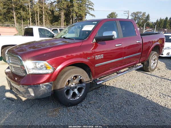 2018 RAM 1500 LARAMIE  4X4 6'4 BOX