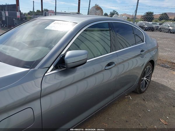 2021 BMW 530E