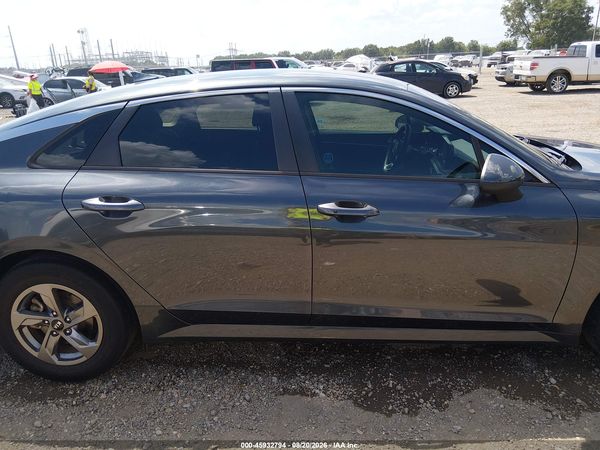 2021 KIA K5 LXS