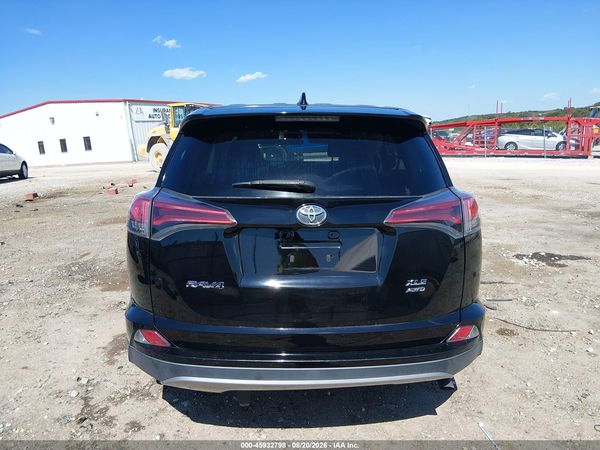 2018 TOYOTA RAV4 XLE