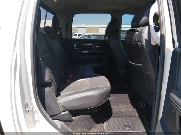 2016 RAM 1500 LARAMIE — I8