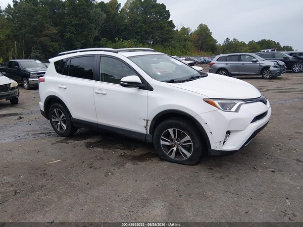 2016 TOYOTA RAV4 XLE — I1