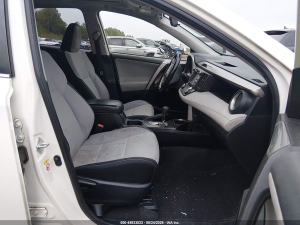 2016 TOYOTA RAV4 XLE — I5