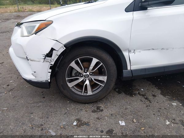 2016 TOYOTA RAV4 XLE — I156
