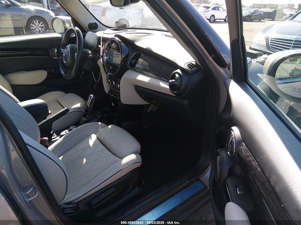 2024 MINI HARDTOP COOPER S — I5