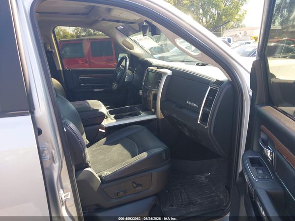 2017 RAM 1500 LARAMIE  4X2 5'7 BOX