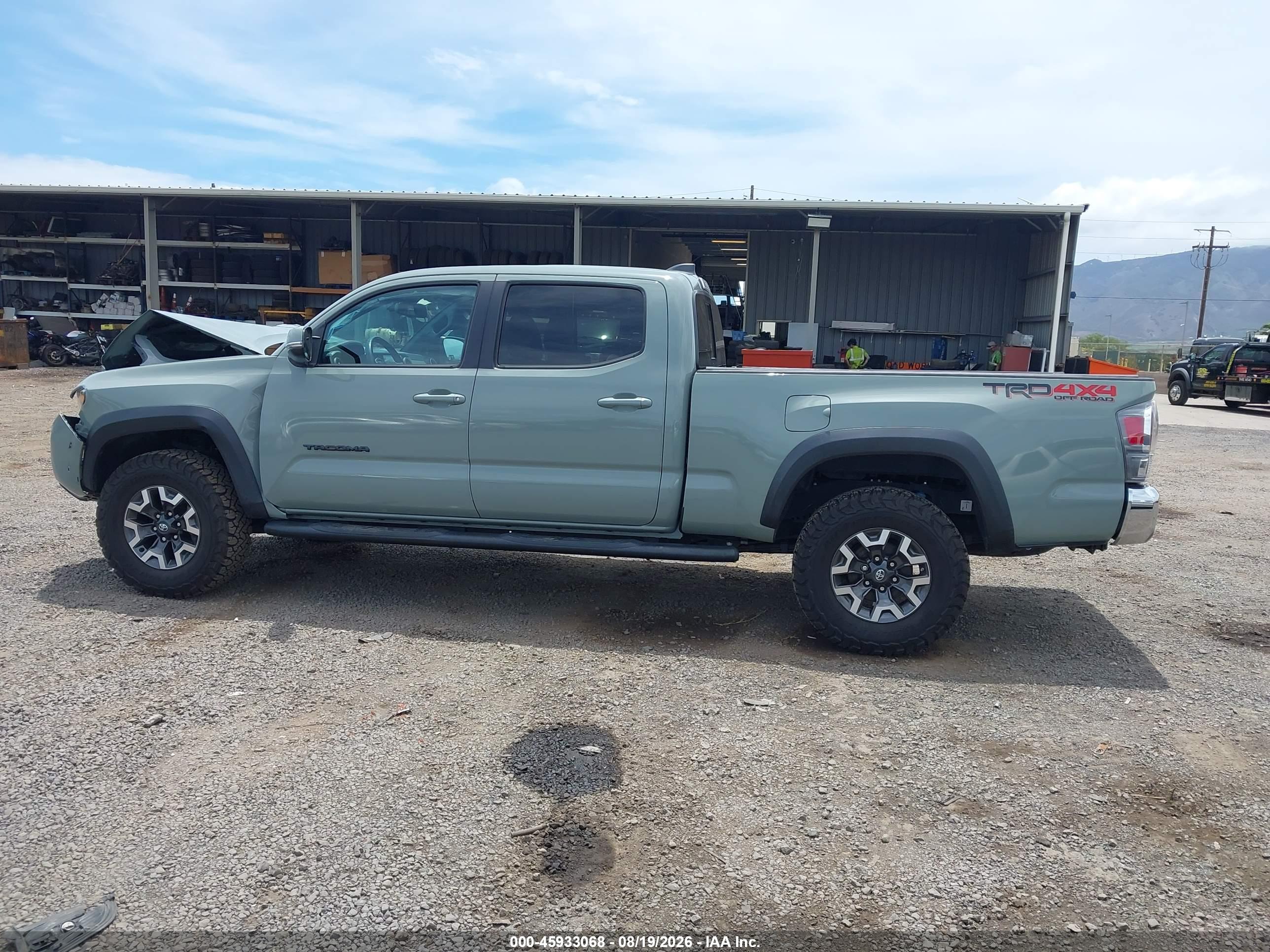 2023 TOYOTA TACOMA TRD OFF ROAD