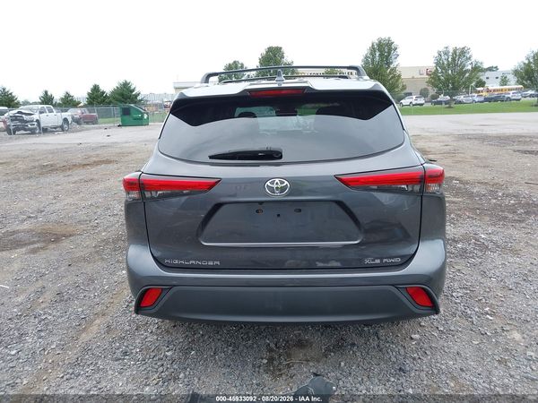 2020 TOYOTA HIGHLANDER XLE