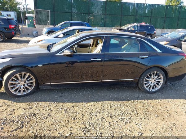 2017 CADILLAC CT6 STANDARD — I117