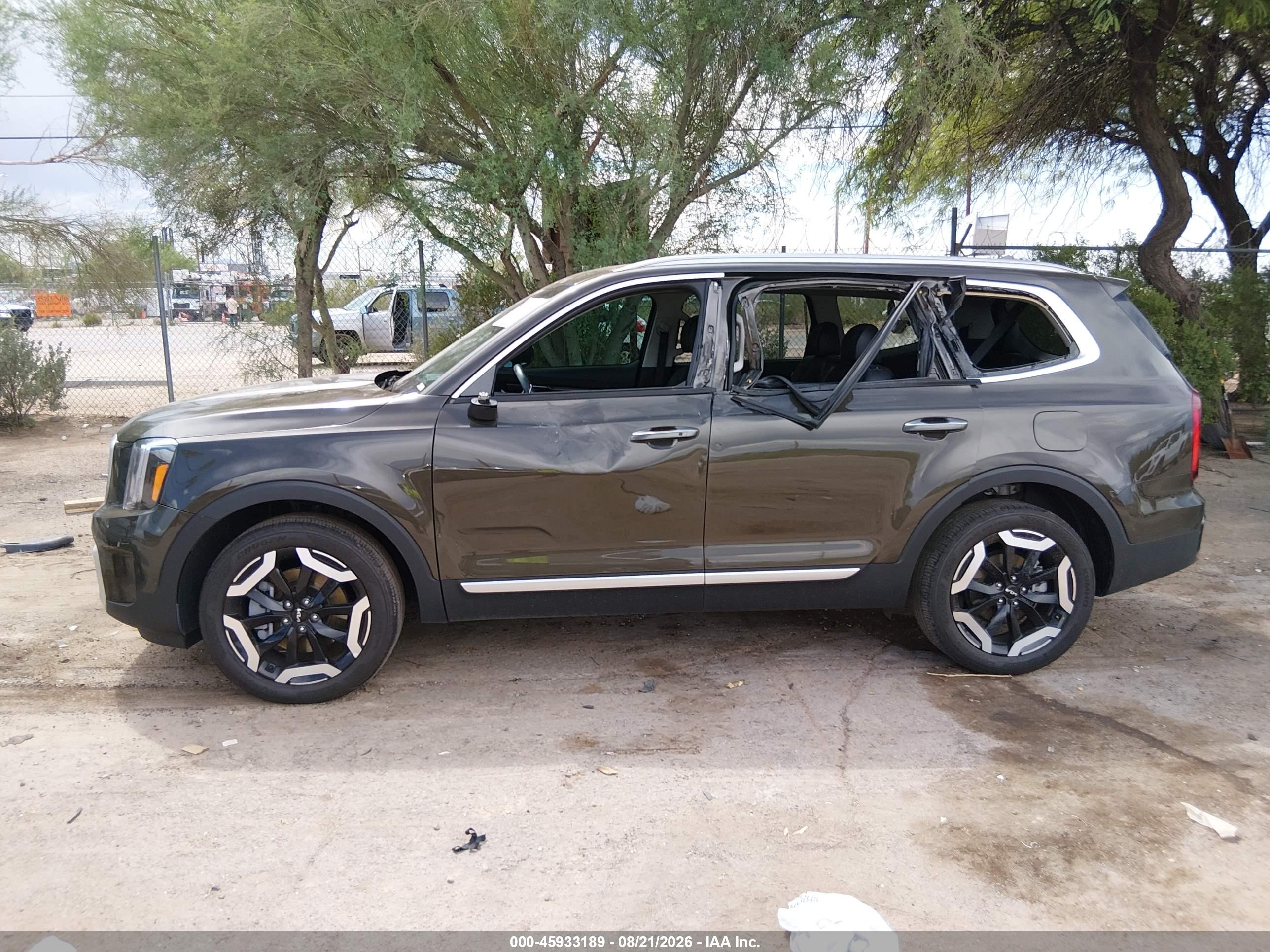 2024 KIA TELLURIDE S