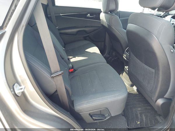 2016 KIA SORENTO 2.4L LX