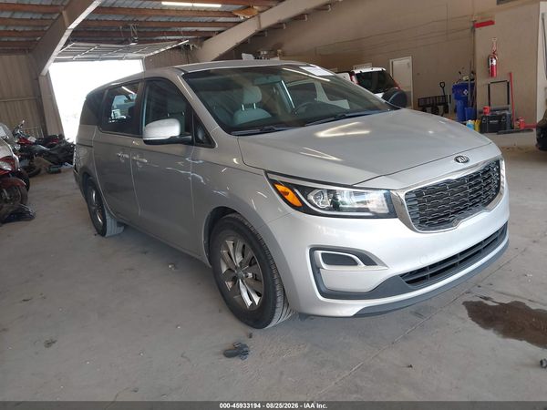 2020 KIA SEDONA LX