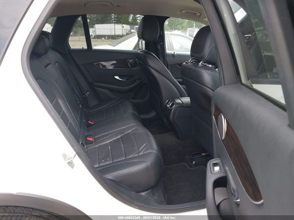 2016 MERCEDES-BENZ GLC 300 GLC300