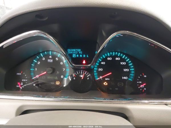 2016 CHEVROLET TRAVERSE 2LT — I7
