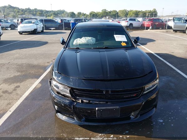 2016 DODGE CHARGER SXT