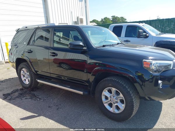 2018 TOYOTA 4RUNNER SR5