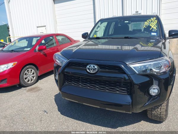 2018 TOYOTA 4RUNNER SR5