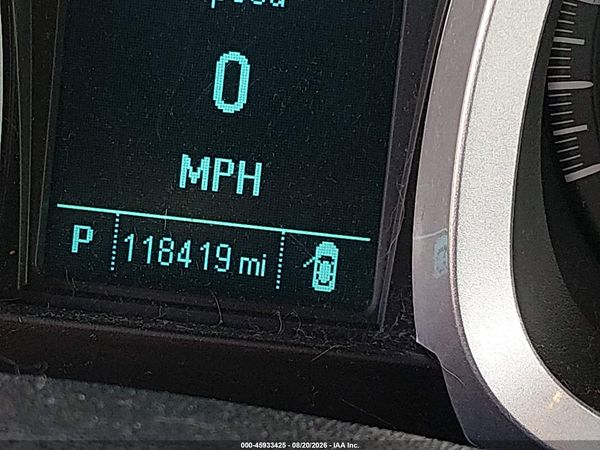 2017 CHEVROLET EQUINOX LT — I118