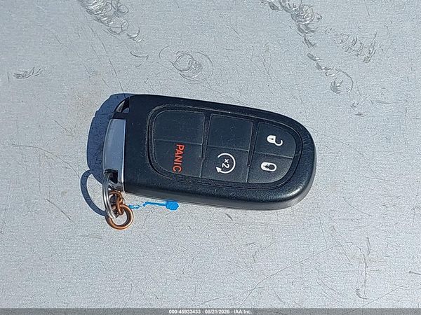2021 JEEP CHEROKEE LATITUDE LUX FWD