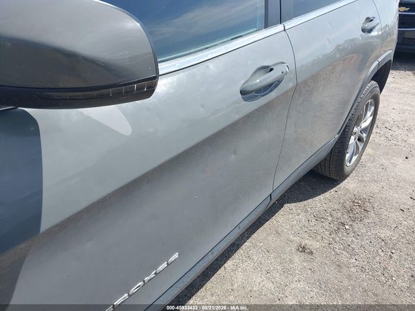 2021 JEEP CHEROKEE LATITUDE LUX FWD
